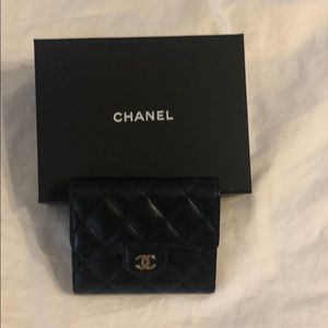 Authentic Chanel classic trifold caviar wallet